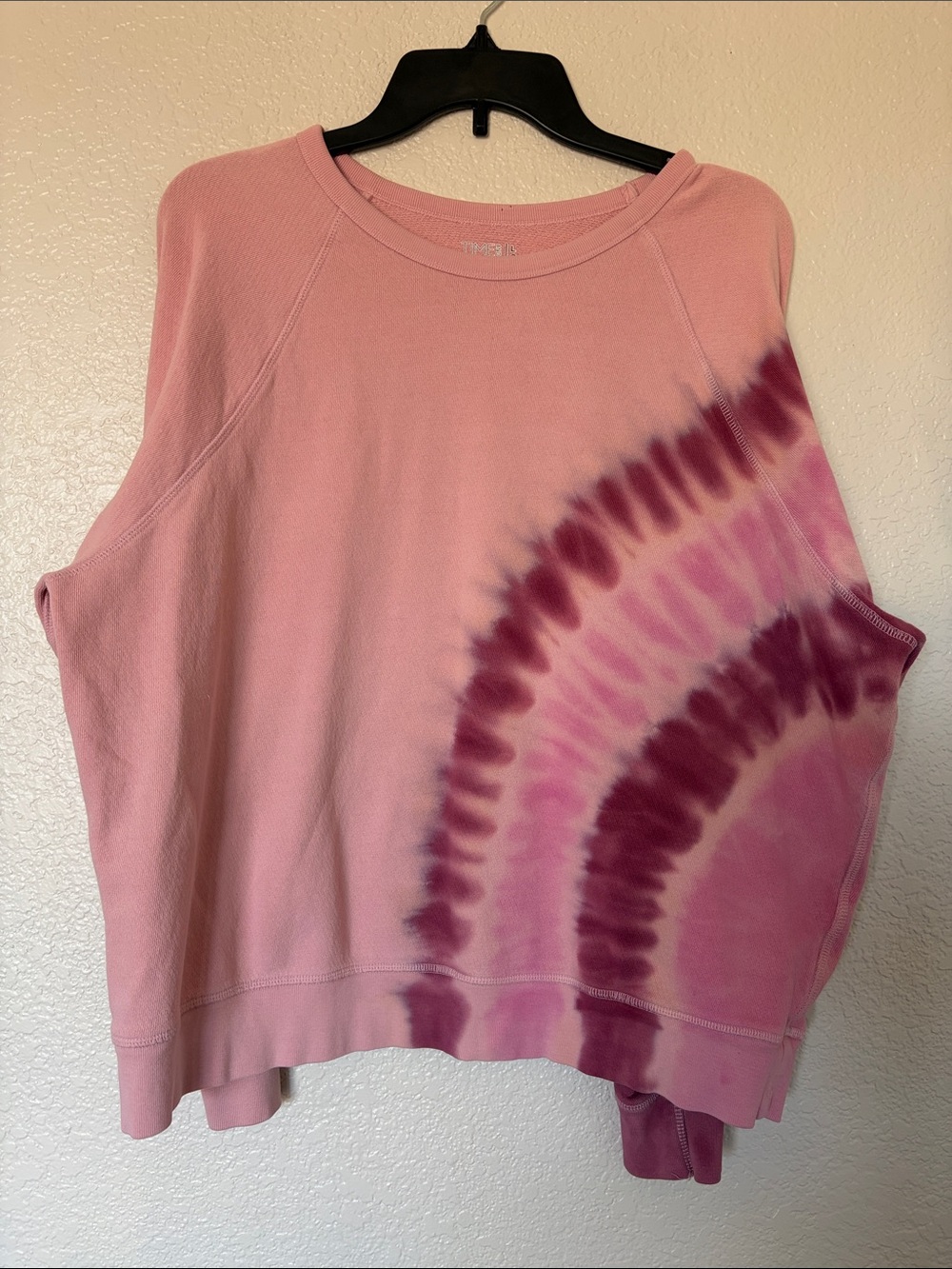 Time and Tru Pink Tie-Dye Scoop Neck Sweatshirt